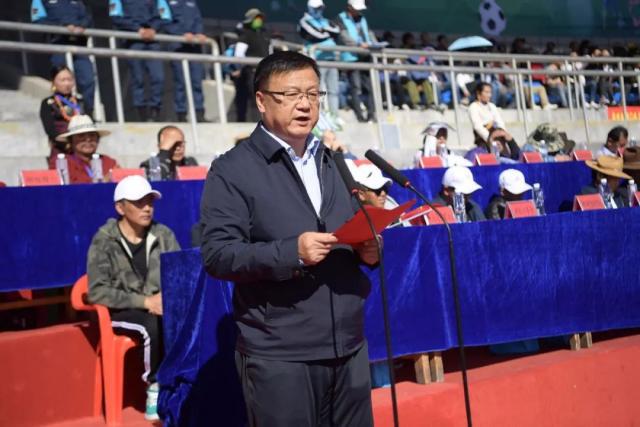 山东男篮训练视频分享：背后付出的努力与坚持